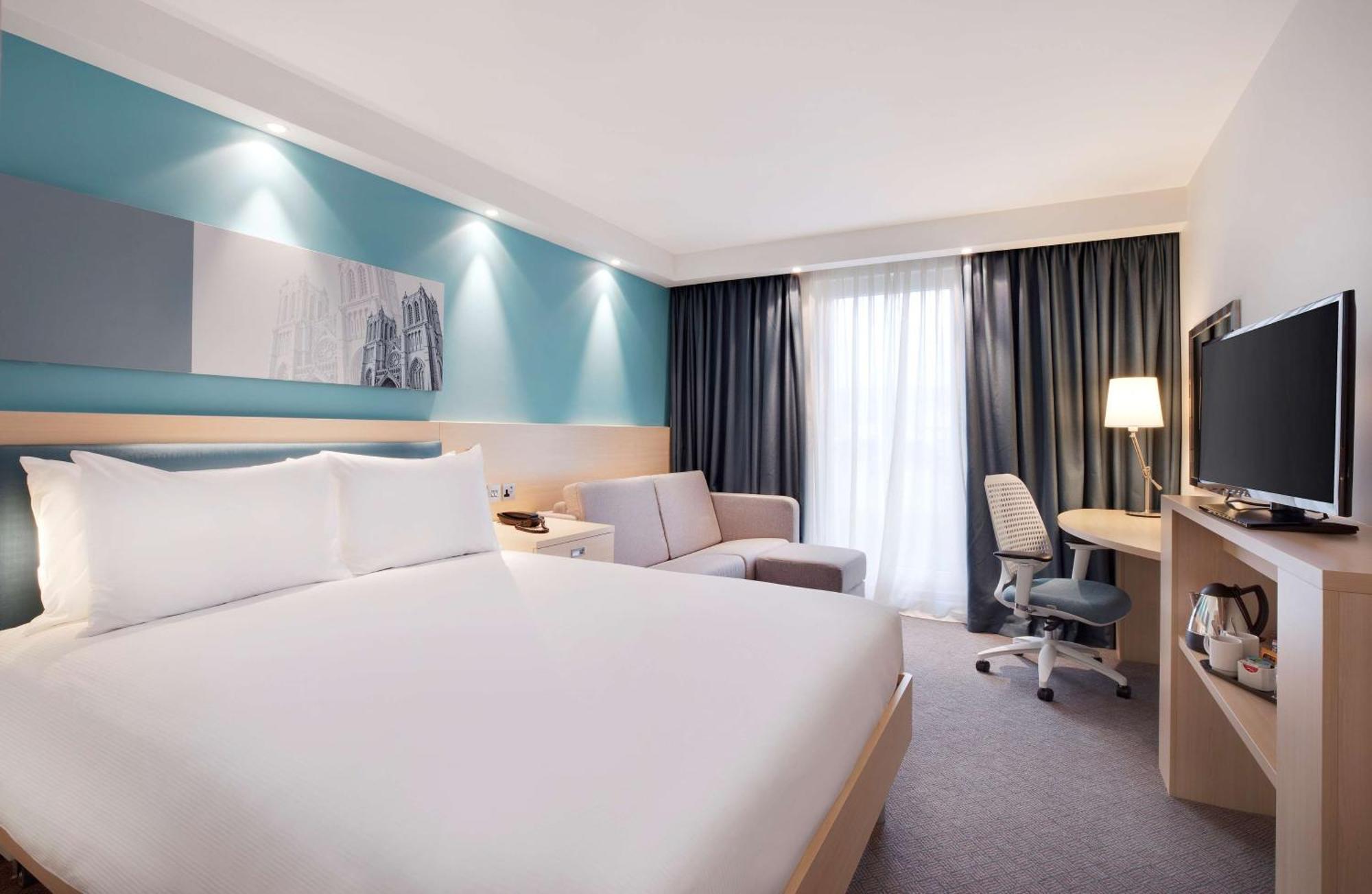 Hampton By Hilton Bristol Airport Hotel Redhill  Ngoại thất bức ảnh