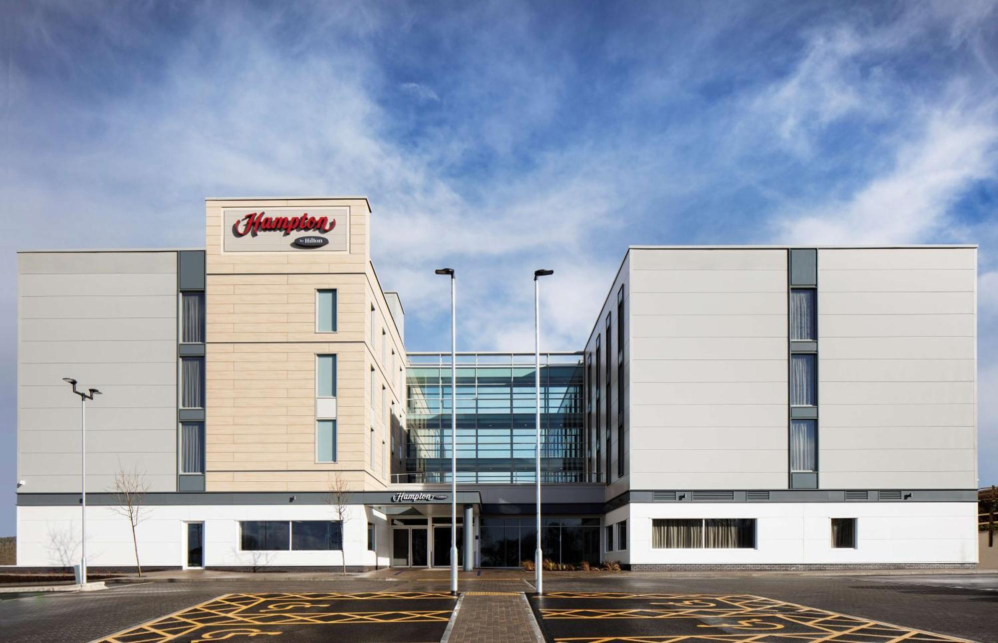 Hampton By Hilton Bristol Airport Hotel Redhill  Ngoại thất bức ảnh
