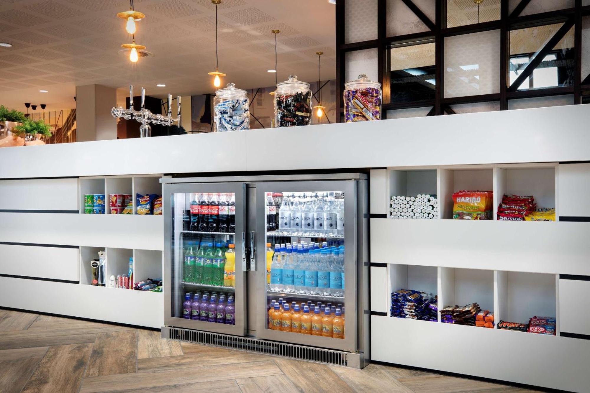 Hampton By Hilton Bristol Airport Hotel Redhill  Ngoại thất bức ảnh