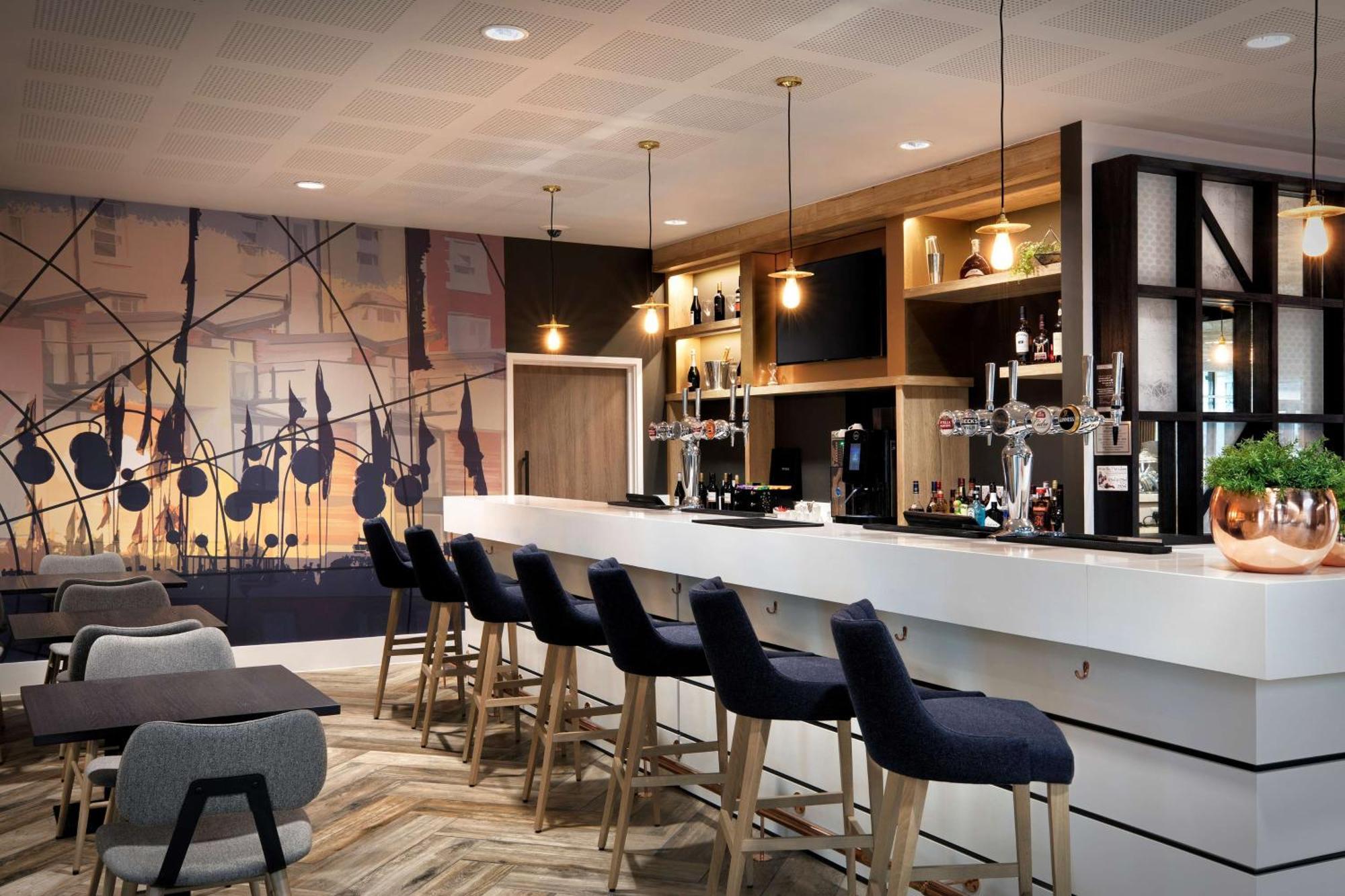 Hampton By Hilton Bristol Airport Hotel Redhill  Ngoại thất bức ảnh