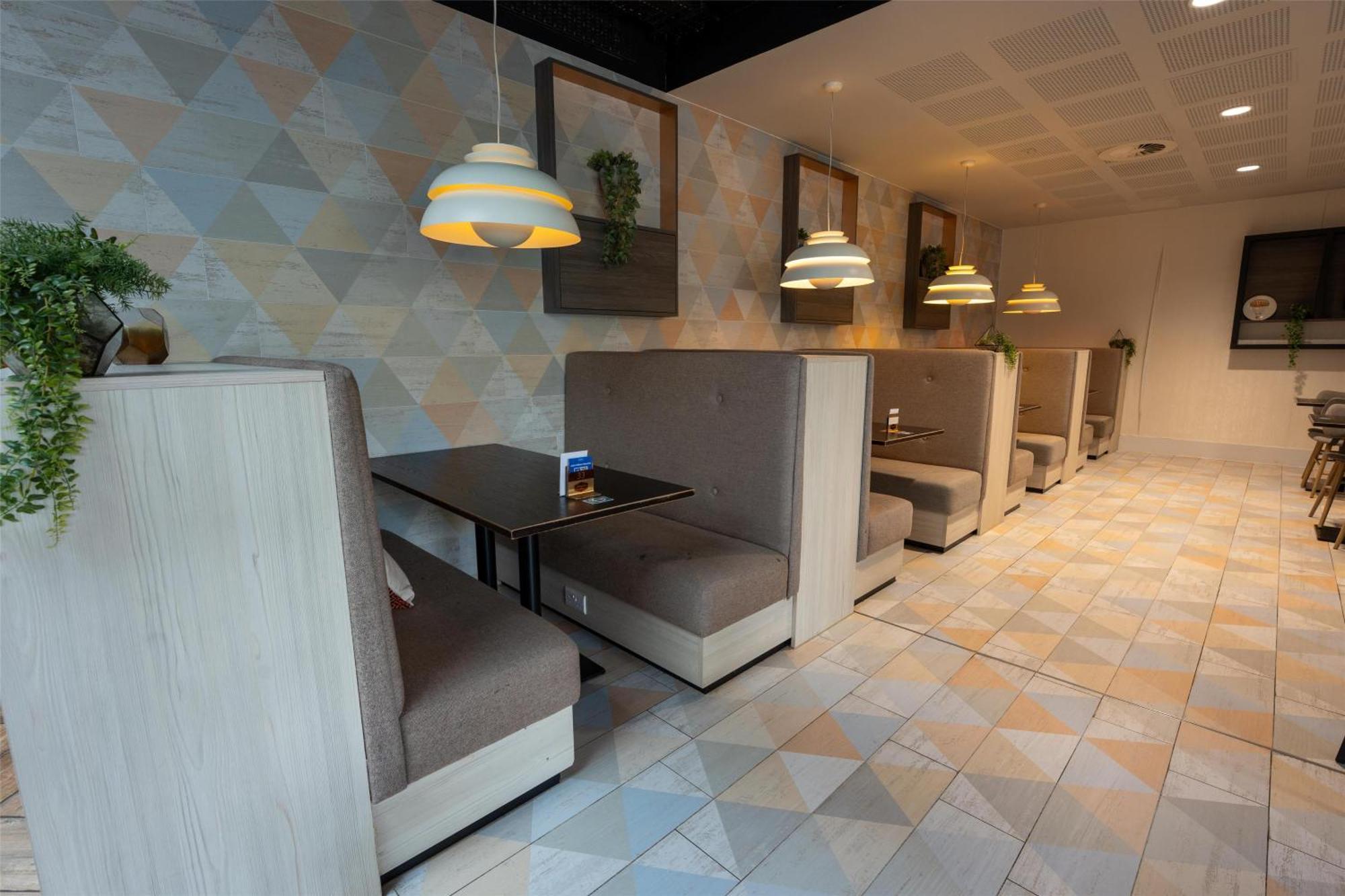 Hampton By Hilton Bristol Airport Hotel Redhill  Ngoại thất bức ảnh