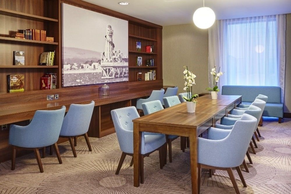 Hampton By Hilton Bristol Airport Hotel Redhill  Ngoại thất bức ảnh