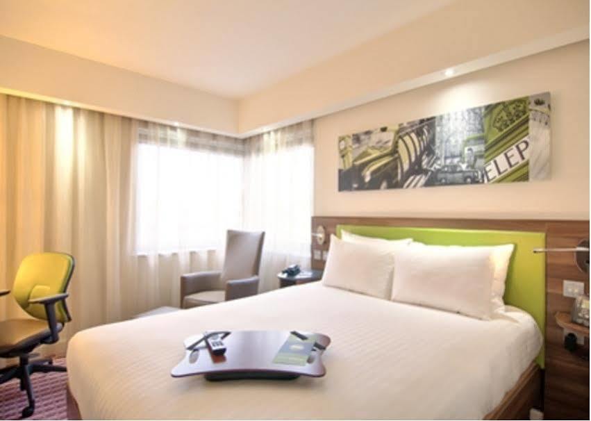 Hampton By Hilton Bristol Airport Hotel Redhill  Ngoại thất bức ảnh
